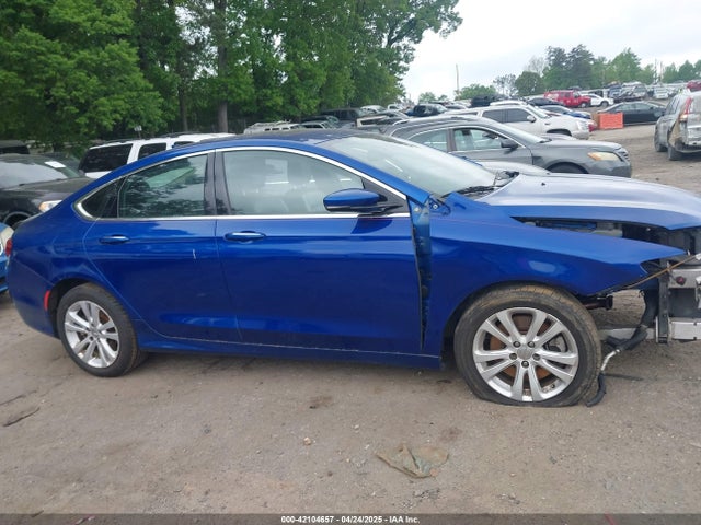1C3CCCEG2FN665218 Chrysler 200 C