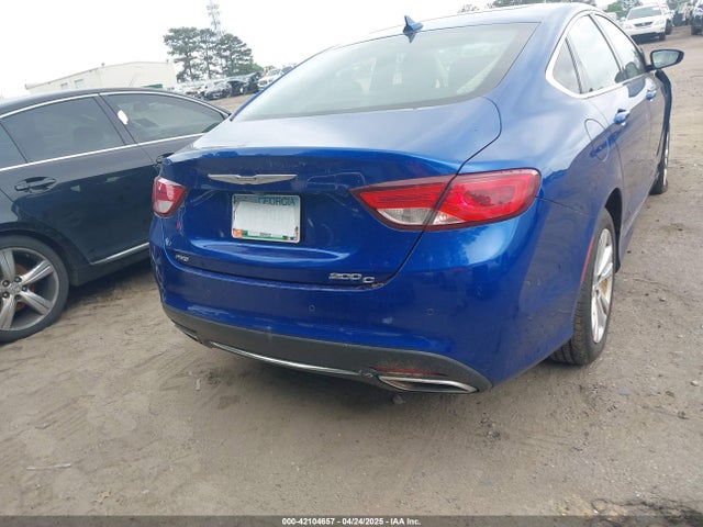 1C3CCCEG2FN665218 Chrysler 200 C