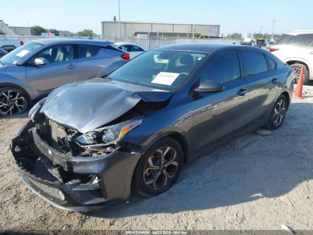 3KPF24AD7LE228649 KIA Forte Lxs