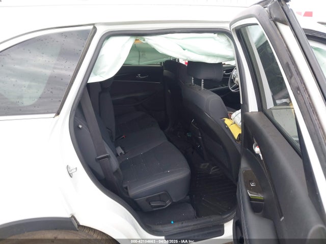 5XYPG4A55HG276014 KIA Sorento 3.3l Lx
