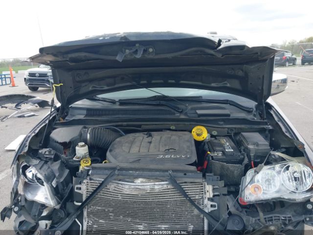2C4RC1CG5ER257018 Chrysler Town & Country Touring-l