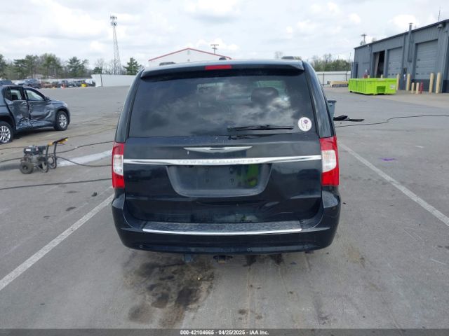 2C4RC1CG5ER257018 Chrysler Town & Country Touring-l