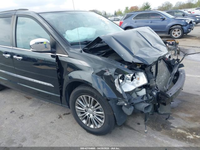 2C4RC1CG5ER257018 Chrysler Town & Country Touring-l