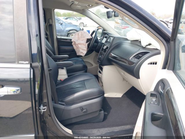 2C4RC1CG5ER257018 Chrysler Town & Country Touring-l
