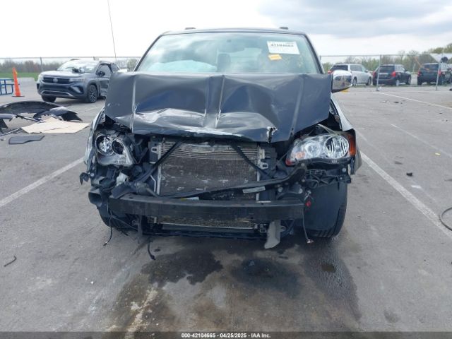 2C4RC1CG5ER257018 Chrysler Town & Country Touring-l