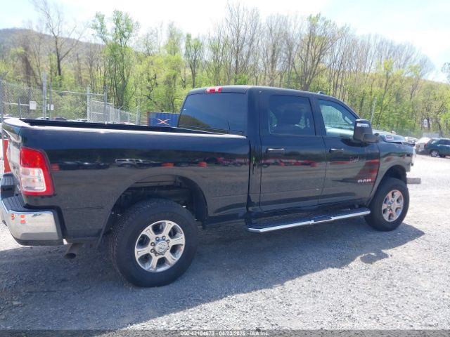 3C6UR5DJ6RG373776 RAM 2500 Big Horn  4x4 6'4 Box