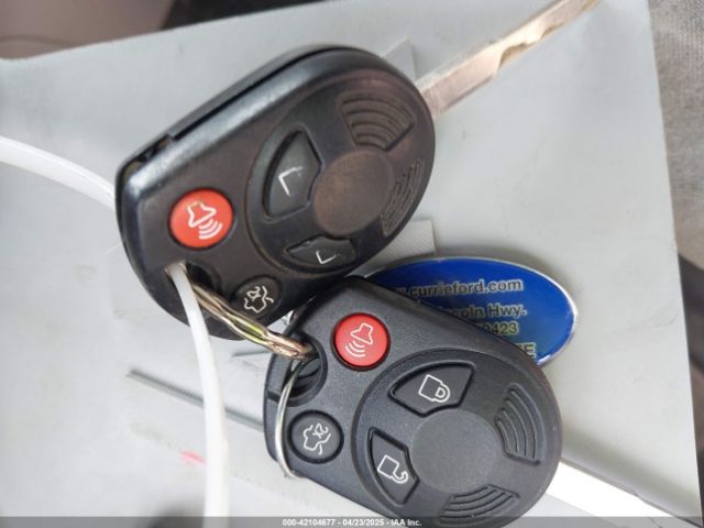 1FADP3F2XFL247529 Ford FOCUS SE