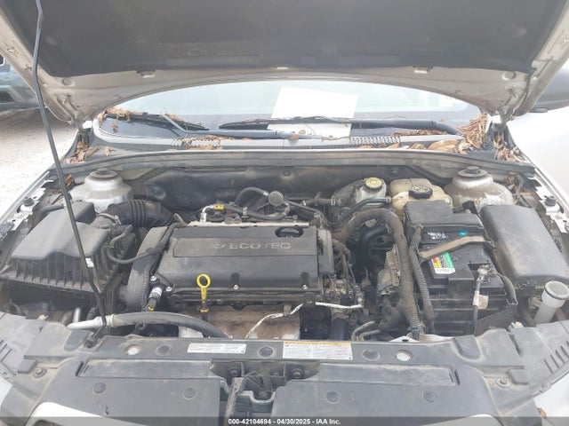 1G1PA5SH2E7161033 Chevrolet Cruze Ls Auto