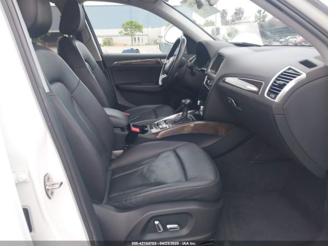 WA1LFAFPXEA016837 Audi Q5 2.0t Premium
