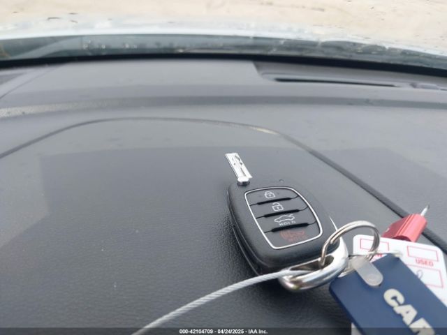 5NPE24AF2JH693345 Hyundai SONATA SE