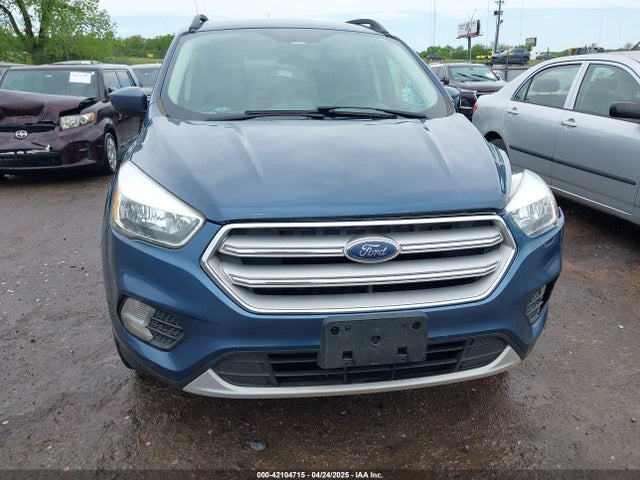 1FMCU0GD5JUA97177 Ford ESCAPE SE