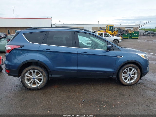 1FMCU0GD5JUA97177 Ford ESCAPE SE