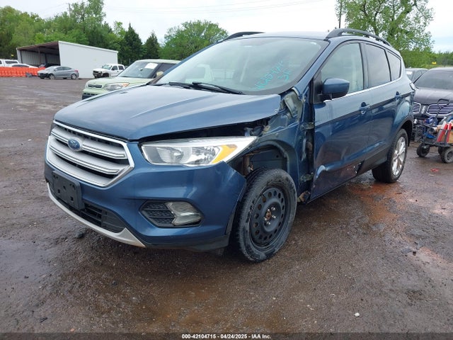 1FMCU0GD5JUA97177 Ford ESCAPE SE