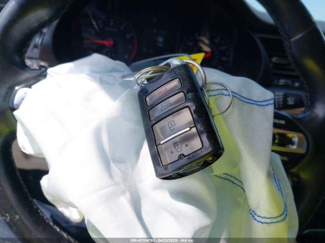2017 KIA CADENZA KNALB4J19H5072722 Photo 10