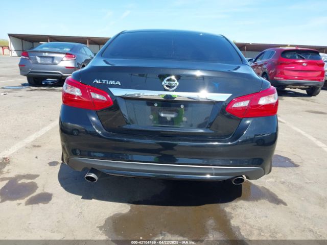 1N4AL3AP9JC191111 Nissan Altima 2.5 S