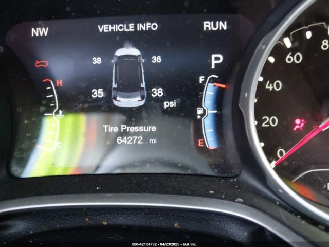 3C4NJCBB7HT690833 Jeep New Compass Latitude Fwd