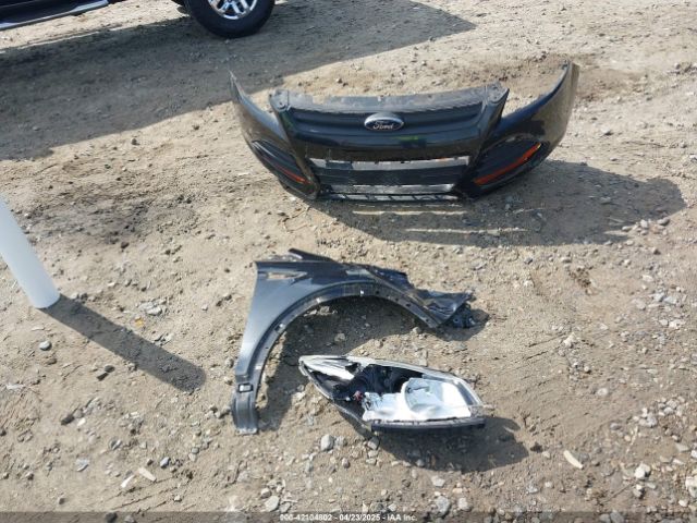 1FMCU0F75EUD77196 Ford ESCAPE S