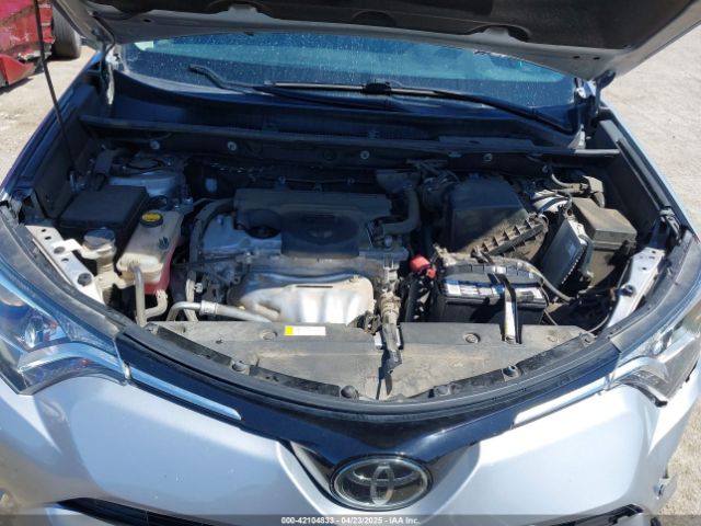 2T3RFREV8JW704314 Toyota Rav4 Xle