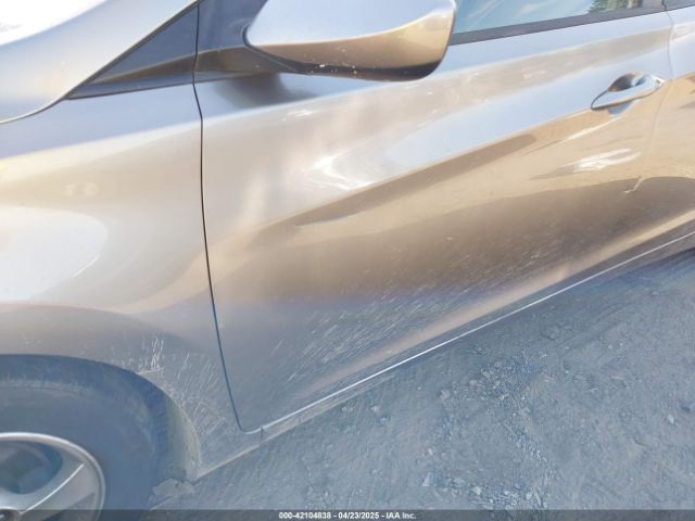 5NPDH4AE4EH522782 Hyundai ELANTRA SE