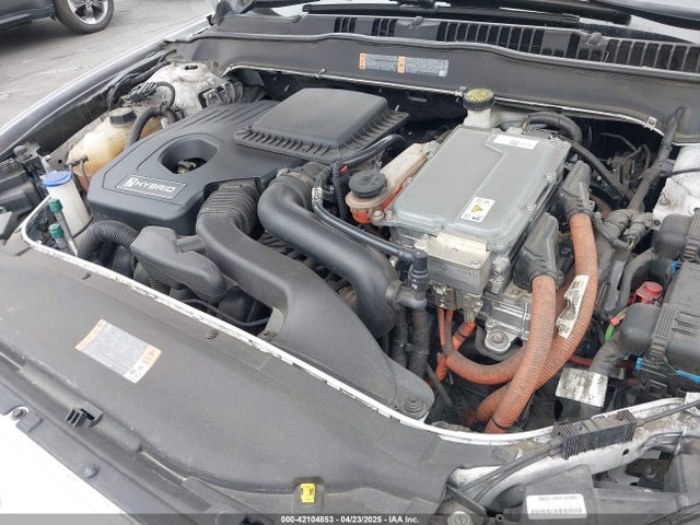 3FA6P0LU1HR267055 Ford Fusion Hybrid Se