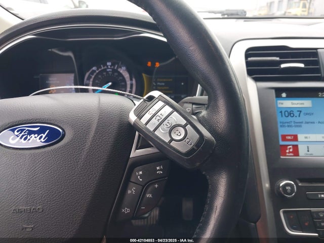 3FA6P0LU1HR267055 Ford Fusion Hybrid Se