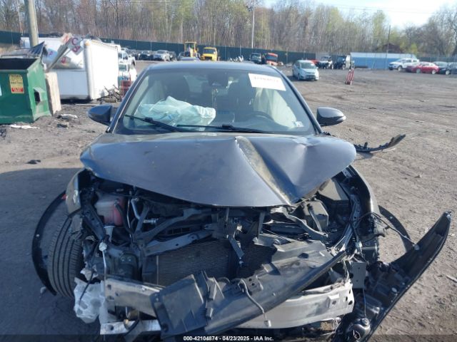 NMTKHMBXXNR145682 Toyota C-HR XLE