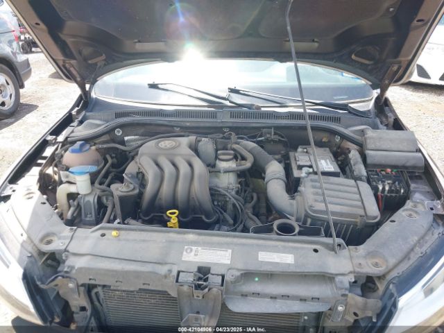 3VW2K7AJ4EM288335 Volkswagen Jetta 2.0l S