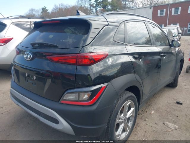 KM8K32AB4NU913965 Hyundai Kona Sel