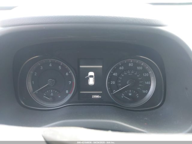 KM8K32AB4NU913965 Hyundai Kona Sel