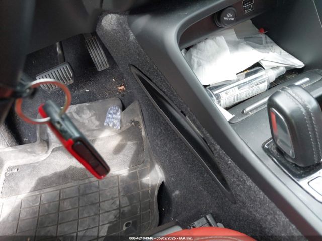 2019 VOLVO XC40 YV4162UK1K2052266 Photo 10