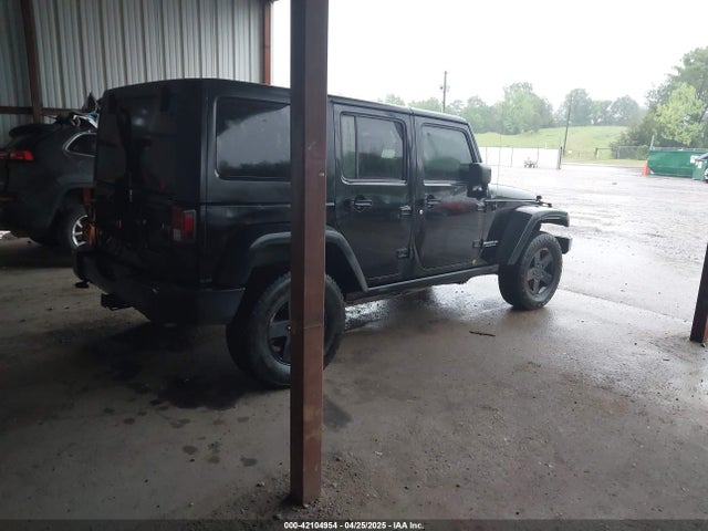 2015 JEEP WRANGLER UNLIMITED 1C4BJWDG0FL710202 Photo 3