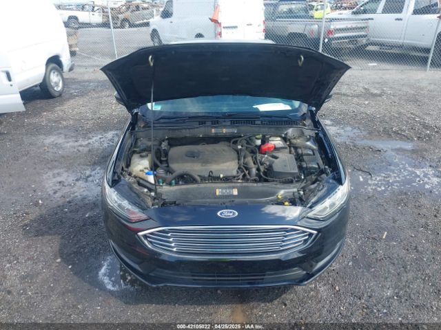 3FA6P0HD6HR302875 Ford FUSION SE