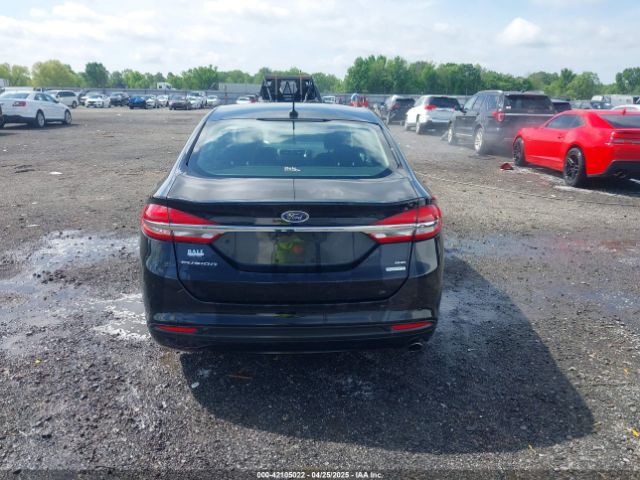 3FA6P0HD6HR302875 Ford FUSION SE