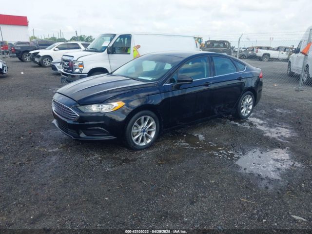 3FA6P0HD6HR302875 Ford FUSION SE