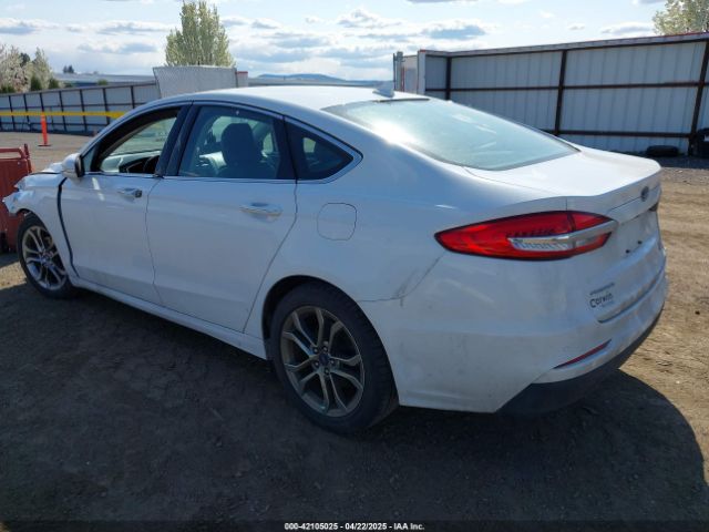 3FA6P0CD8KR117614 Ford FUSION SEL
