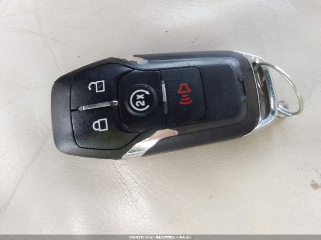 5LMCJ1A95FUJ08766 Lincoln MKC