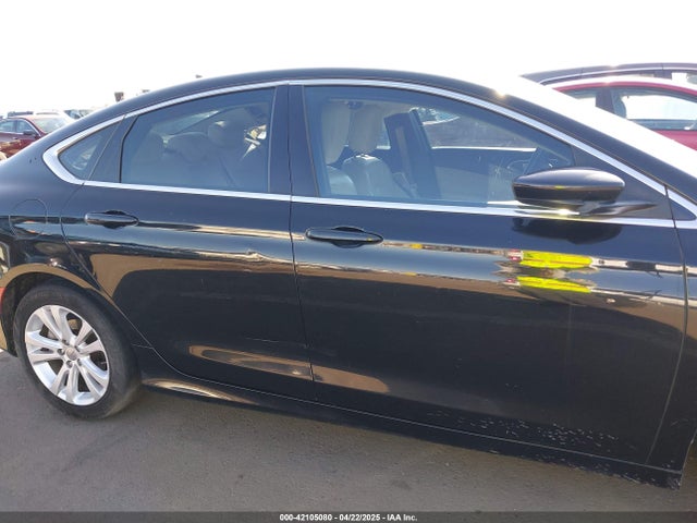 Chrysler 200 Limited 2015 1C3CCCAB4FN695203 Image 13
