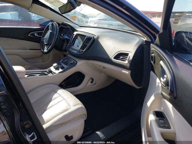 Chrysler 200 Limited 2015 1C3CCCAB4FN695203 Image 5