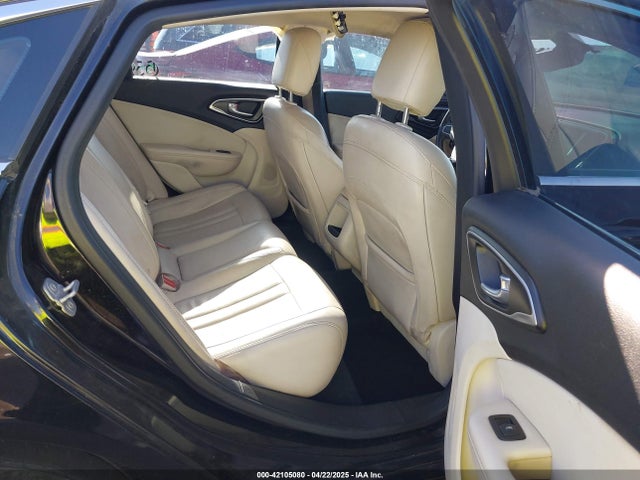 Chrysler 200 Limited 2015 1C3CCCAB4FN695203 Image 8
