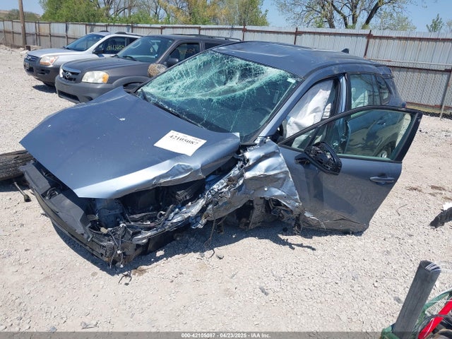 7MUAAABG5RV096239 Toyota Corolla Cross L