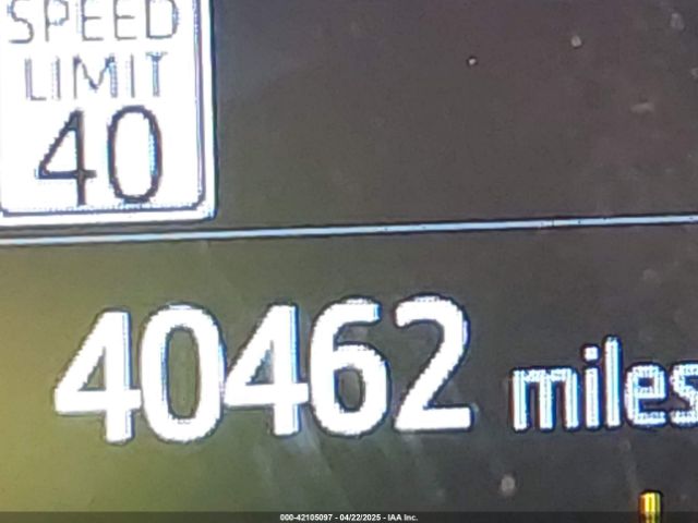 NMTKHMBX4NR145810 Toyota C-hr Limited