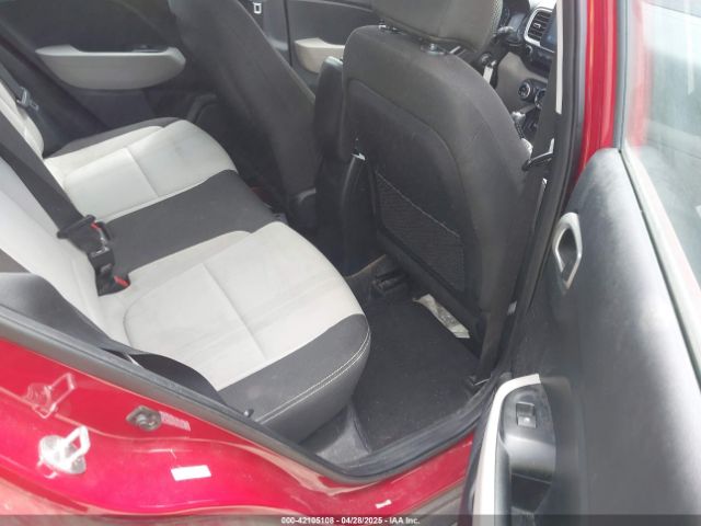 KMHRC8A3XLU038298 Hyundai Venue Sel