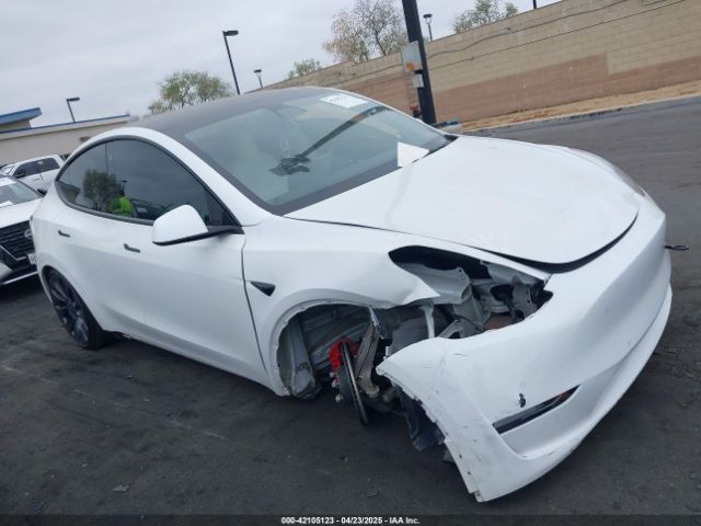 5YJYGDEF2MF269773 Tesla Model Y