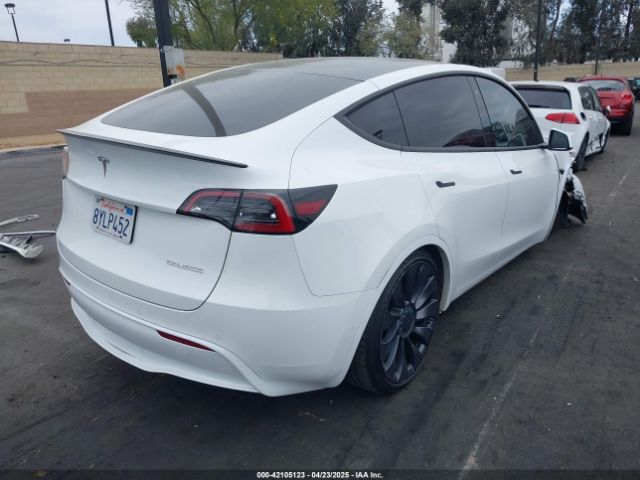5YJYGDEF2MF269773 Tesla Model Y