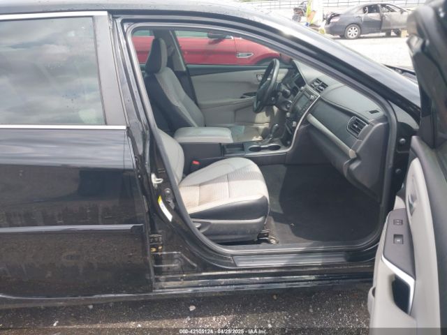 4T1BF1FK1FU008627 Toyota CAMRY SE