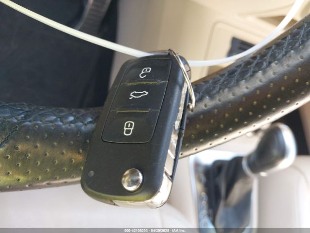 WVGBV3AX5EW560393 Volkswagen Tiguan R-line