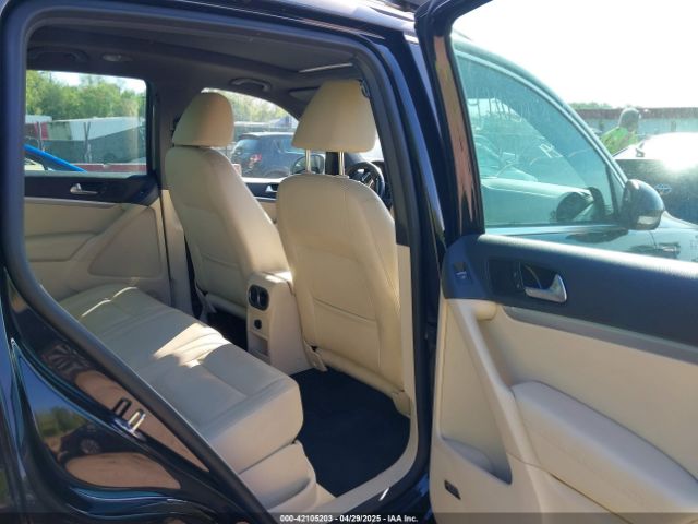 WVGBV3AX5EW560393 Volkswagen Tiguan R-line