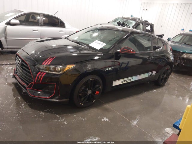 KMHTG6AFXKU011920 Hyundai Veloster 2.0