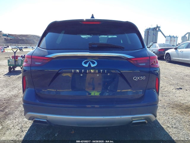3PCAJ5M3XKF100419 Infiniti Qx50 Essential