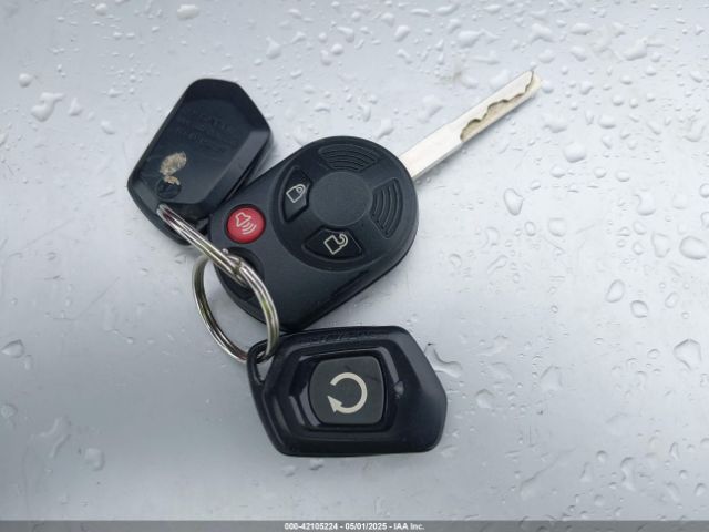 1FMCU0GD9HUD18077 Ford ESCAPE SE